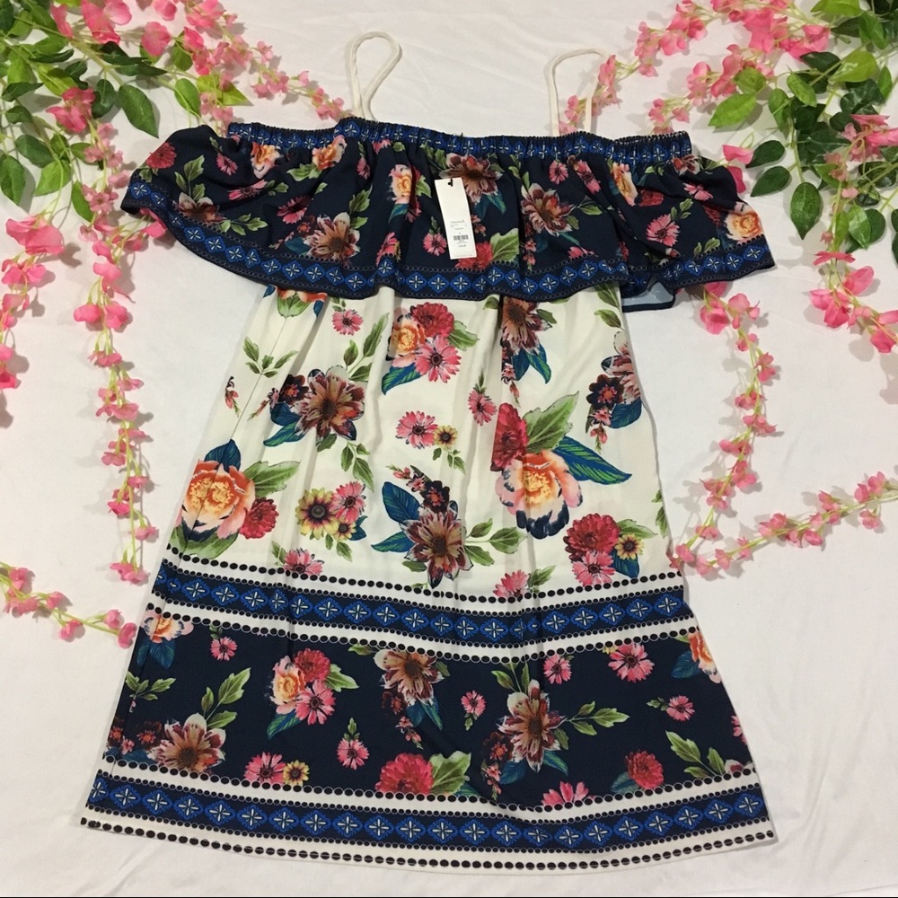 ‼️Final Price‼️Francesca’s Floral Dress